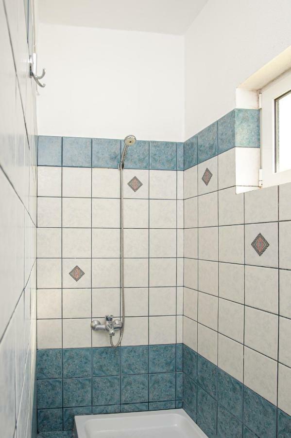 La Casa - Traditionally Elegant Apt 38M2 W Prk Grd Ioannina Luaran gambar