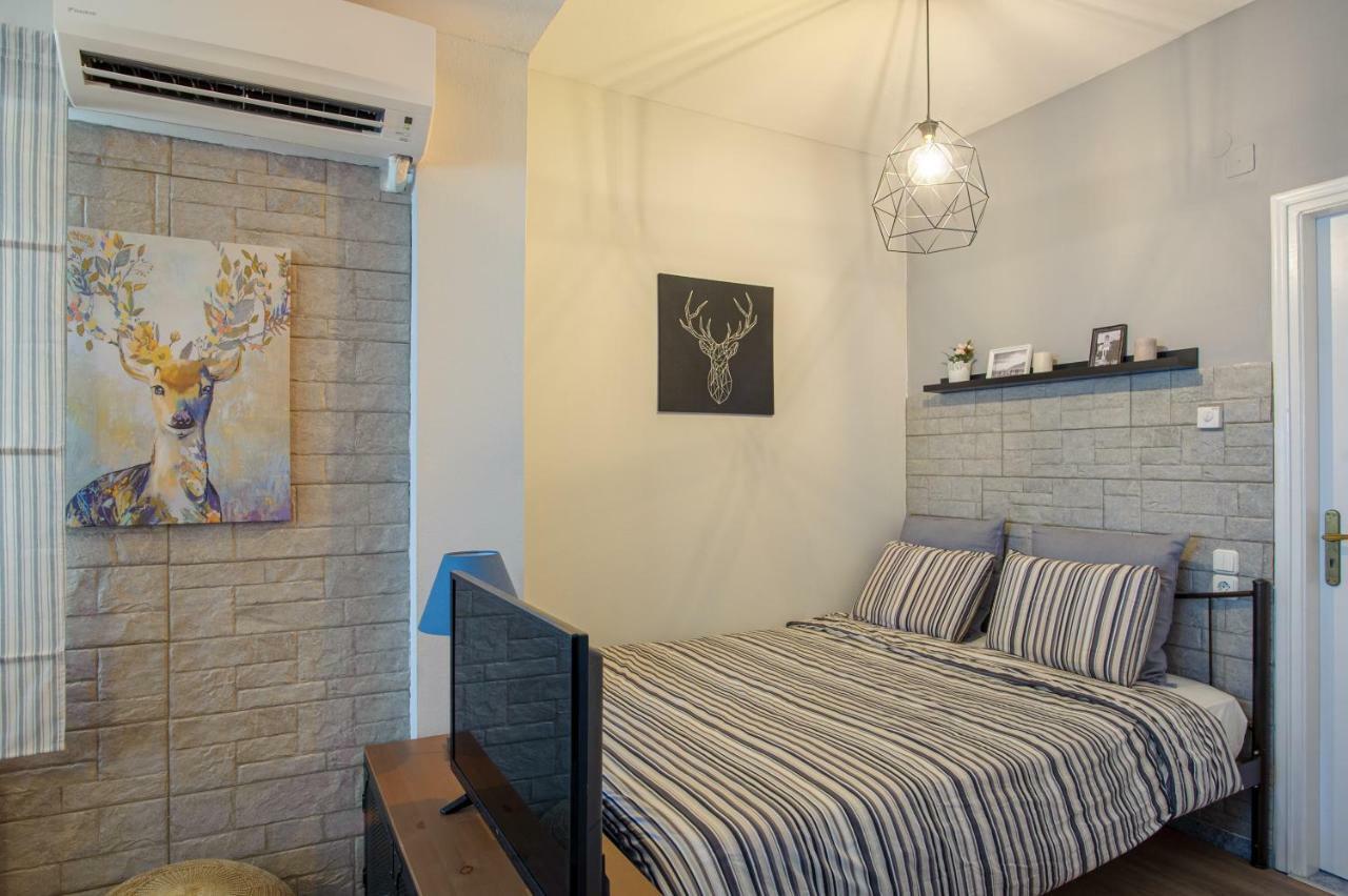 La Casa - Traditionally Elegant Apt 38M2 W Prk Grd Ioannina Luaran gambar